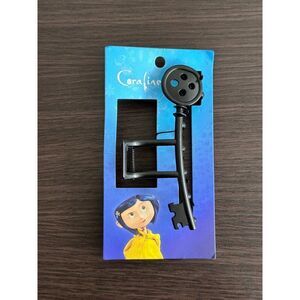 Coraline Button Key Claw Hair Clip